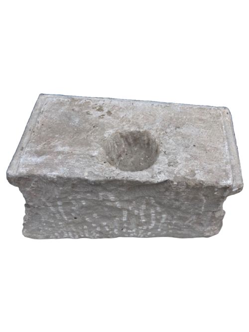 PAIR OF ANTIQUE CARVED STONE CAPITALS - ADDITIONAL PHOTO 6