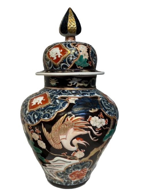 PAIR OF JAPANESE STYLE LIDDED JARS - ADDITIONAL PHOTO 1