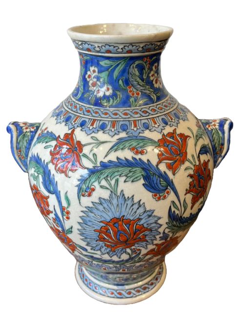 PAIR OF IZNIK STYLE VASES - ADDITIONAL PHOTO 1