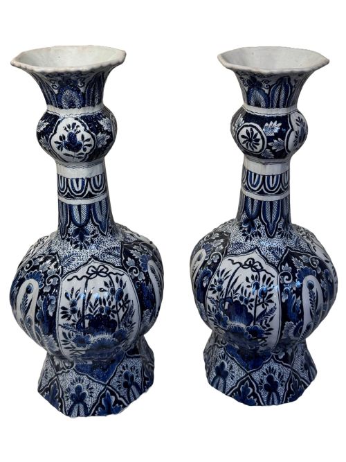 large pair of antique delft vases - CATEGORY: ANTIQUE VASES - DATED 1920