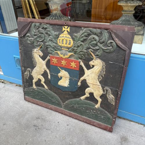 CARVED COAT OF ARMS DEPICTING UNICORNS - ADDITIONAL PHOTO 2