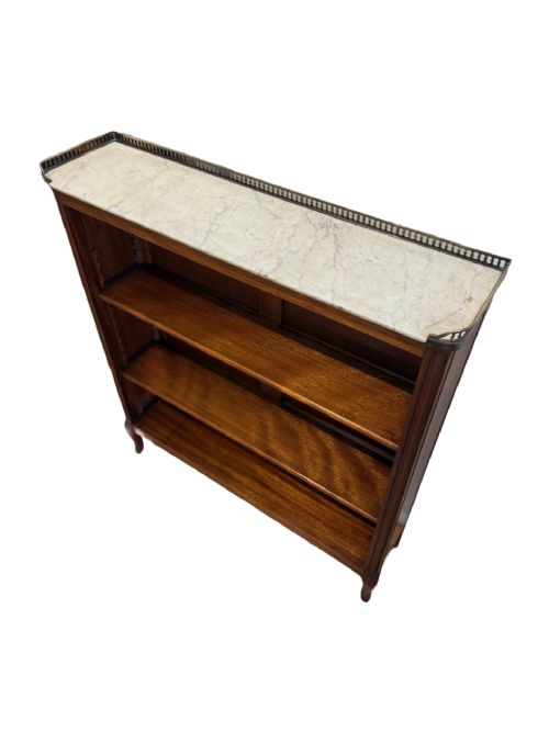 PAIR OF MAHOGANY LOW BOOKCASES - ADDITIONAL PHOTO 2