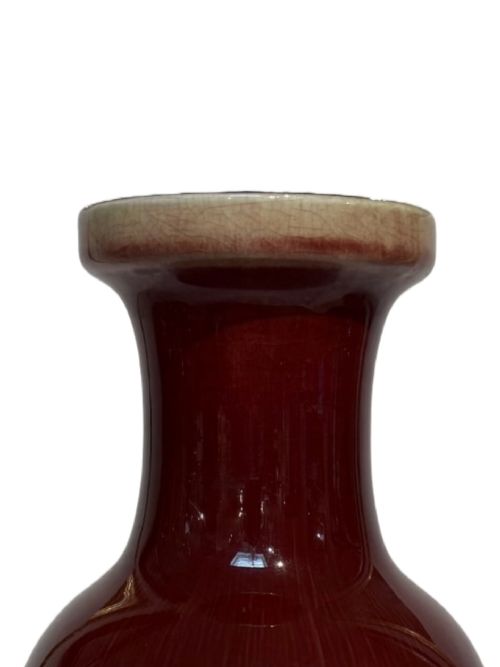 TWO SANG DE BOEUF VASES - ADDITIONAL PHOTO 3