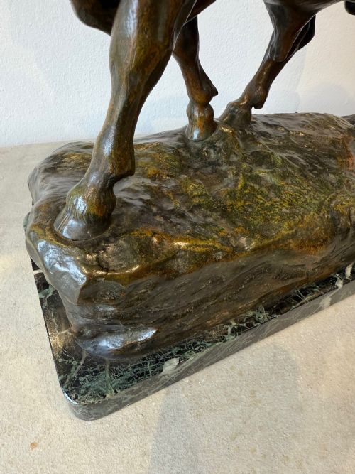 LARGE ANTIQUE BRONZE BULL - ADDITIONAL PHOTO 7