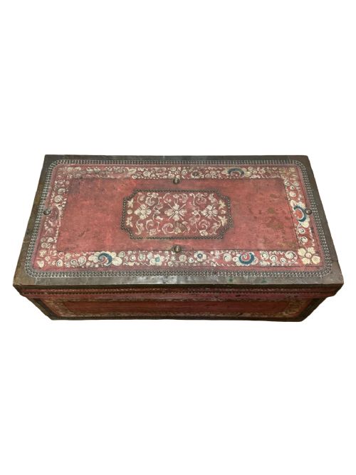 CHINESE EXPORT LEATHER AND BRASS BOUND TRUNK - ADDITIONAL PHOTO 1