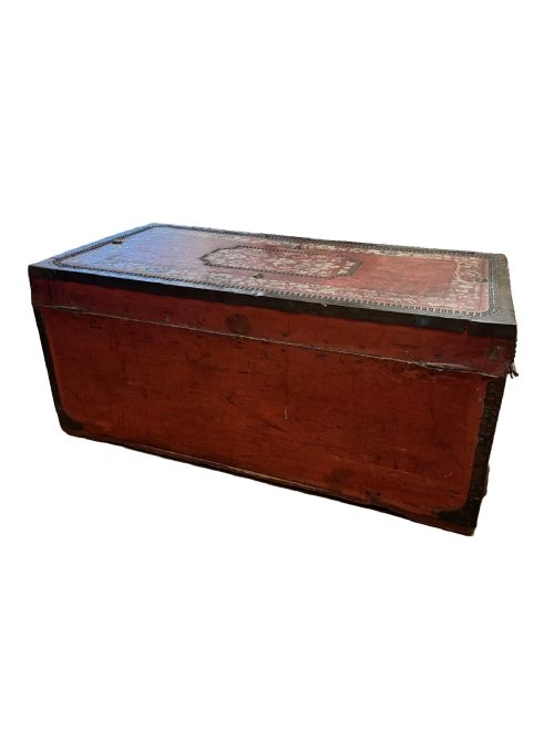 CHINESE EXPORT LEATHER AND BRASS BOUND TRUNK - ADDITIONAL PHOTO 6