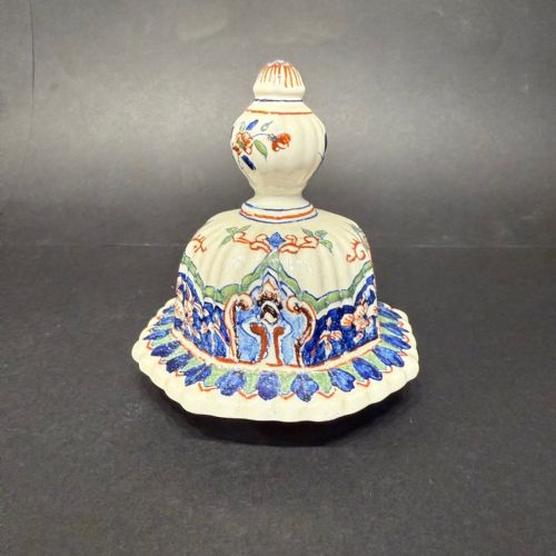 PAIR OF DELFT LIDDED VASES - ADDITIONAL PHOTO 5
