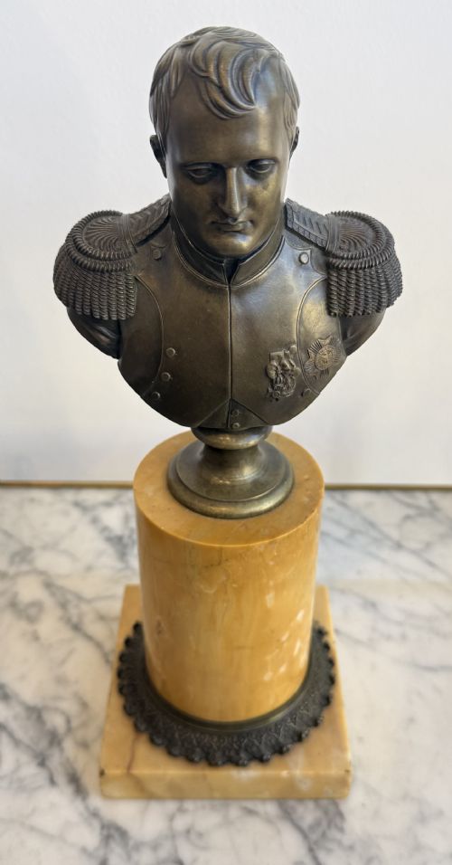 BRONZE BUST OF NAPOLEON - ADDITIONAL PHOTO 1