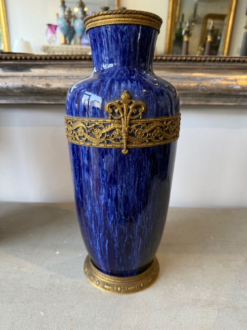 PAIR OF MOTTLED BLUE GLAZED VASES - ADDITIONAL PHOTO 2