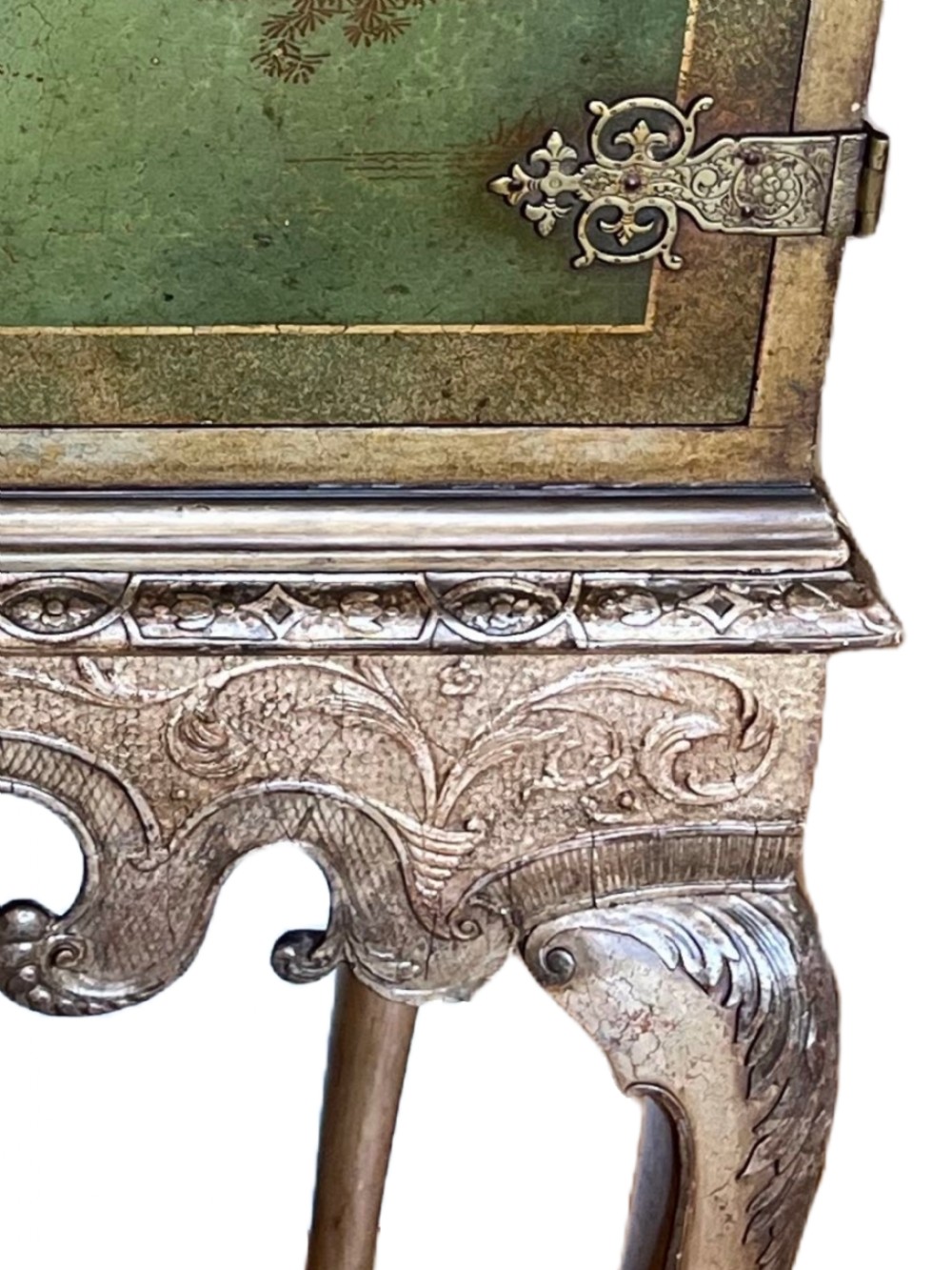 Chinoiserie green lacquer cabinet View VII
