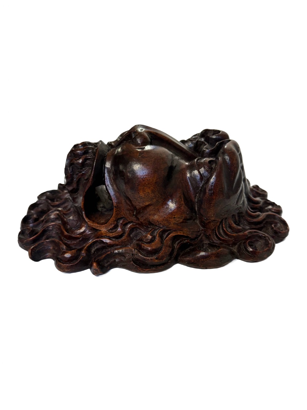 18th Century carved lion faces View IV