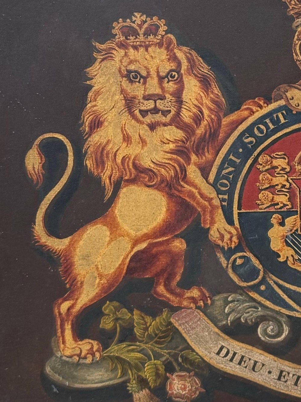 Early 19th century British crest View II