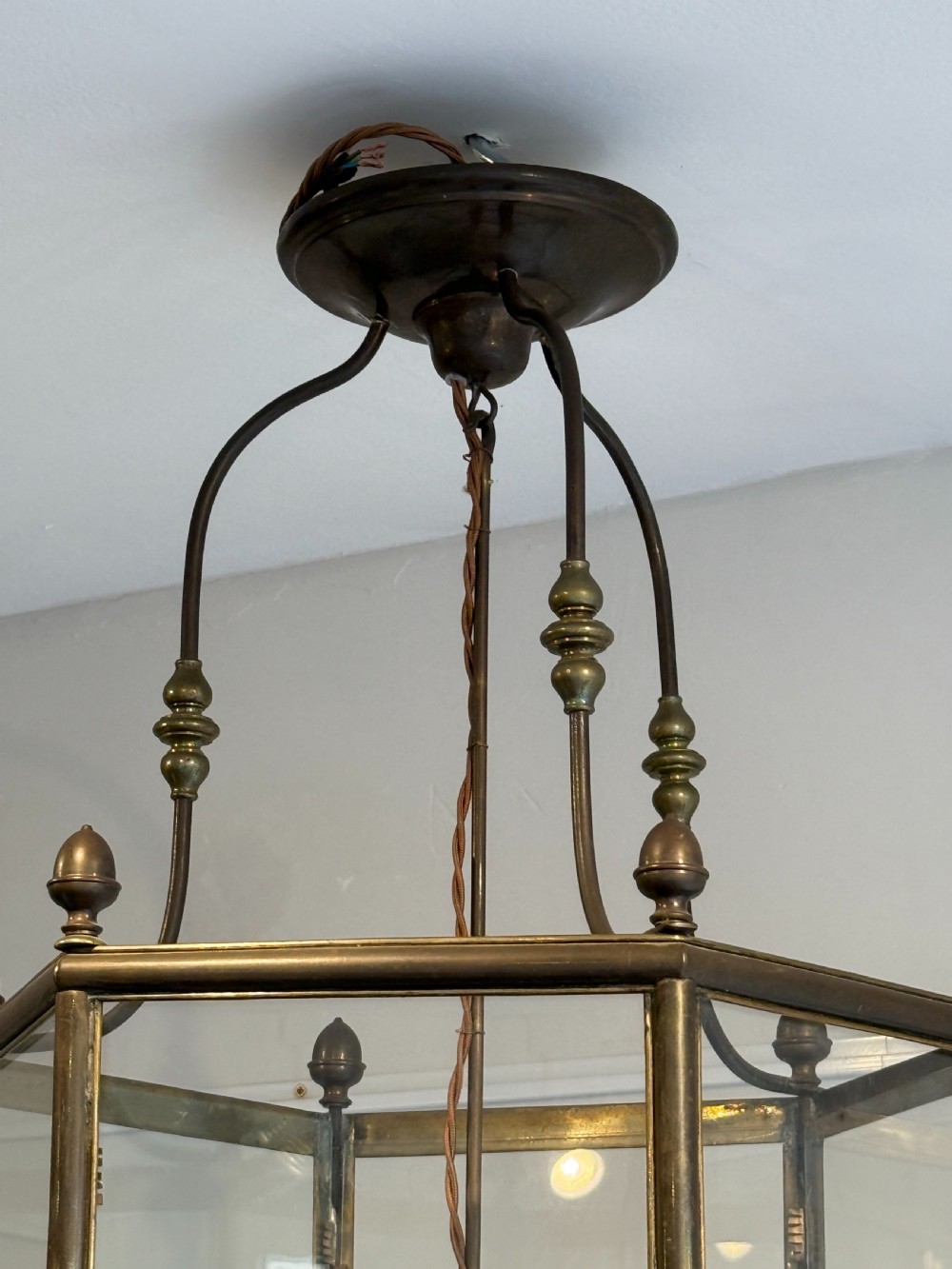 Large hexagonal hall lantern View V