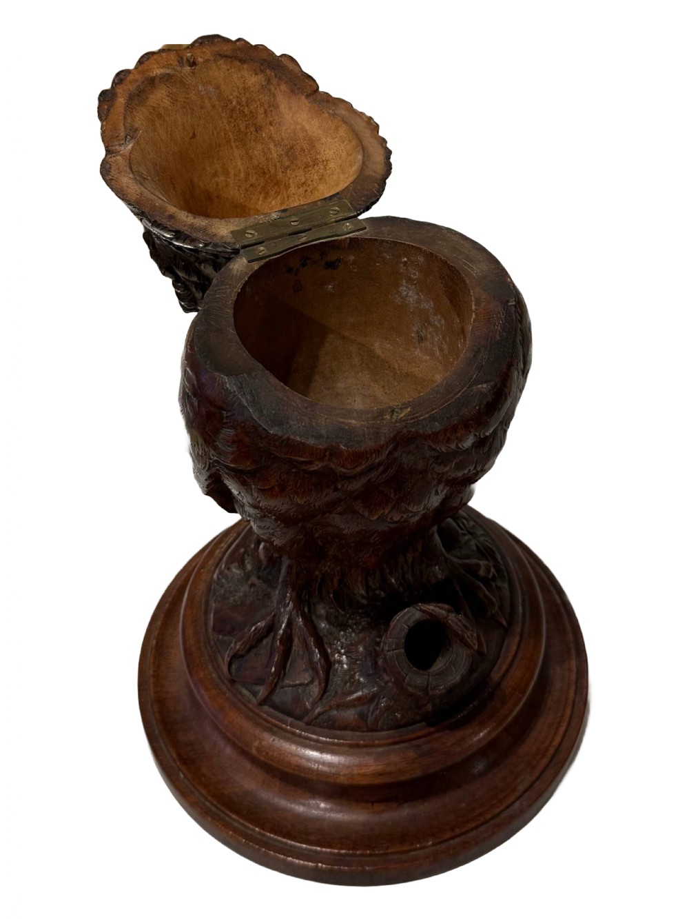 Black Forest carved owl tobacco jar View III