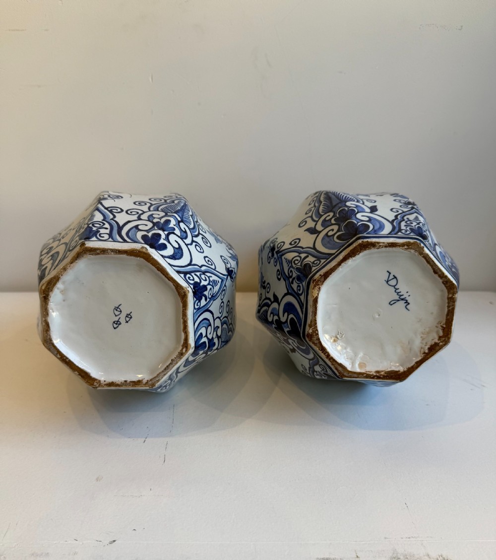 Delft vases with covers  View VIII