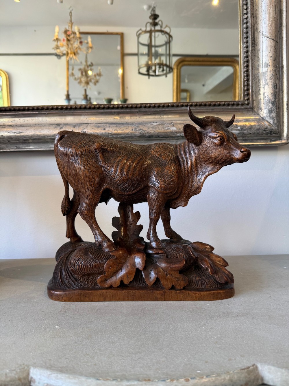 Large black forest pair - bull and cow View III