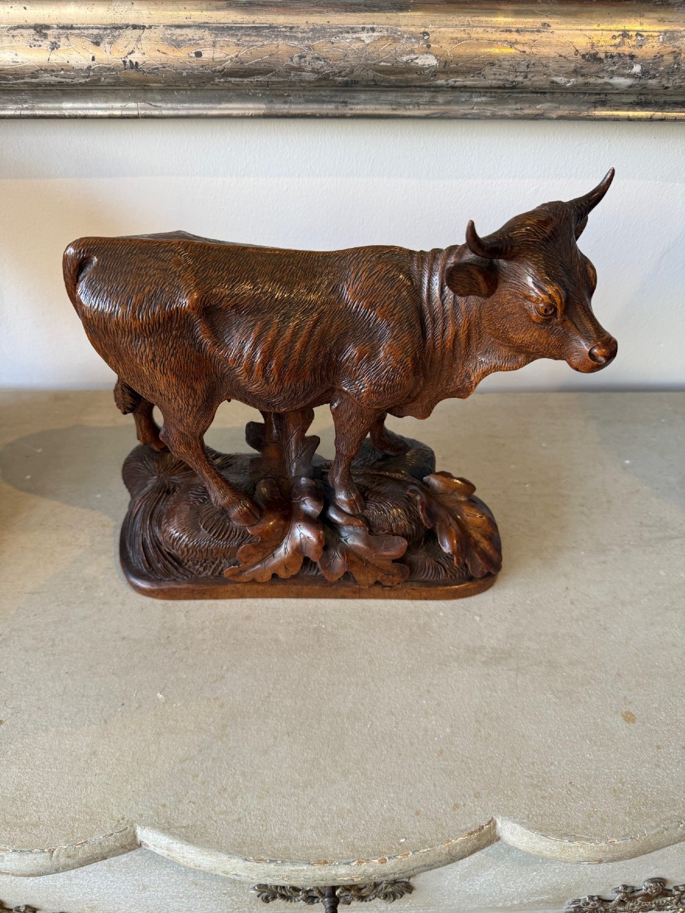 Large black forest pair - bull and cow View V