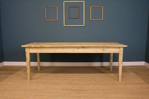 20TH CENTURY FRENCH BLEACHED PINE DINING TABLE - ADDITIONAL PHOTO 3
