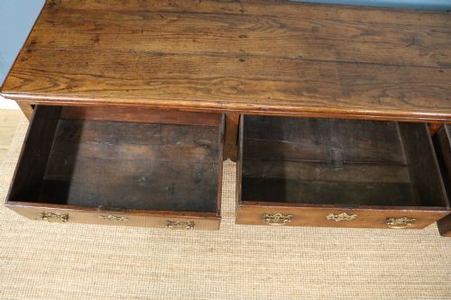 18TH CENTURY OAK AND ELM DRESSER BASE - ADDITIONAL PHOTO 7