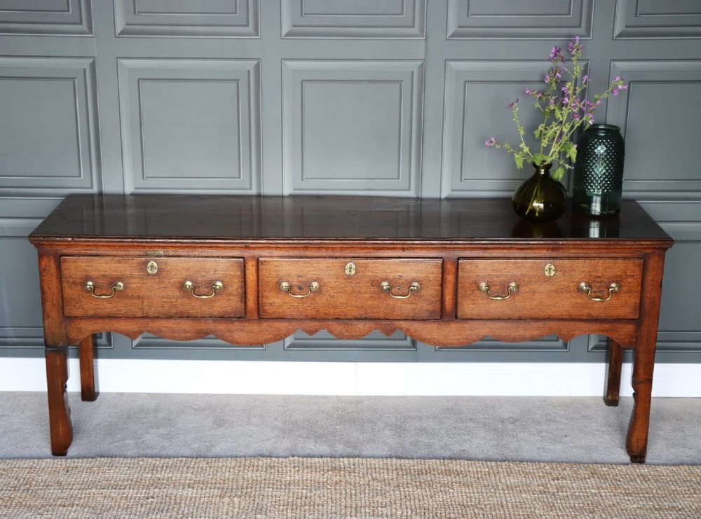 George III Oak Dresser Base