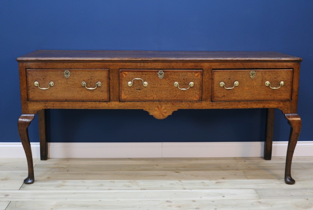 Mid-18th century dresser base View XVI
