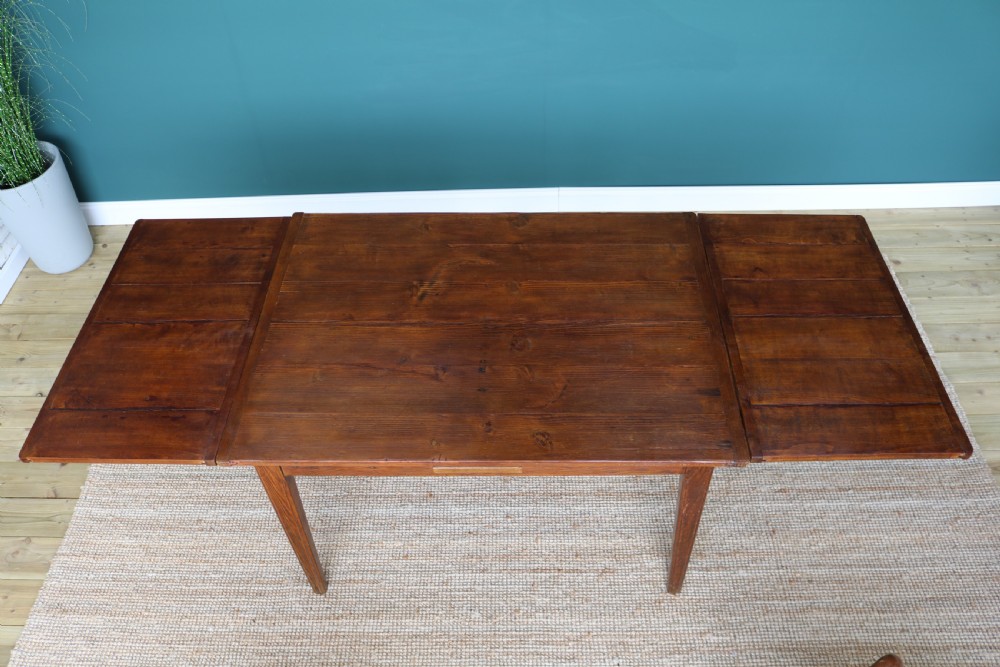 19th-century French Farmhouse Extending Pine Dining Table View XVIII