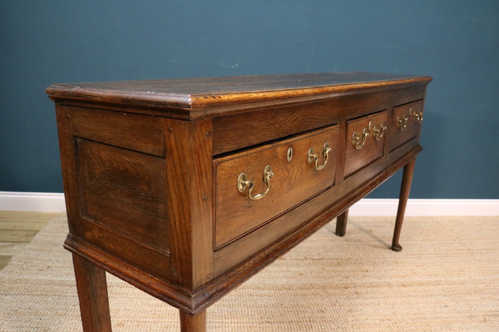 Georgian oak dresser base  View XI