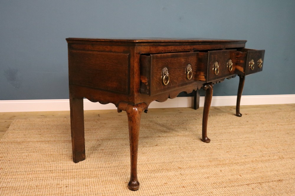 18th century crossbanded oak dresser base View VI