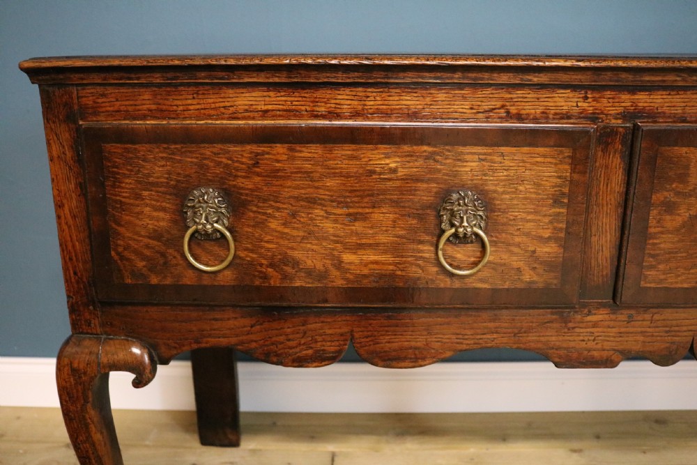 18th century crossbanded oak dresser base View VII