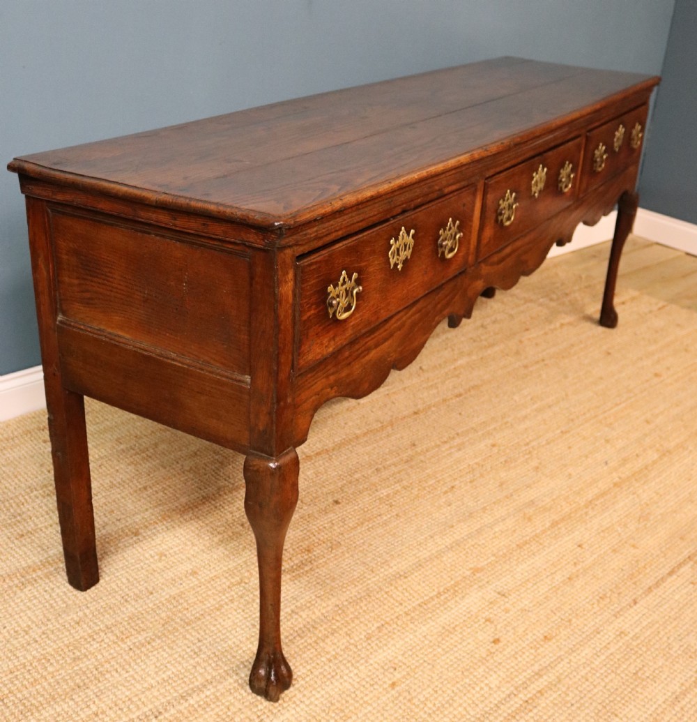 18th century oak and elm dresser base View VI