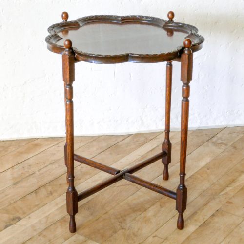 small oak folding table - CATEGORY: ANTIQUE TABLES - DATED 1920