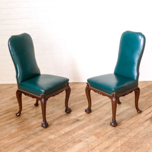 pair of mahogany side chairs - CATEGORY: ANTIQUE CHAIRS - DATED 1920