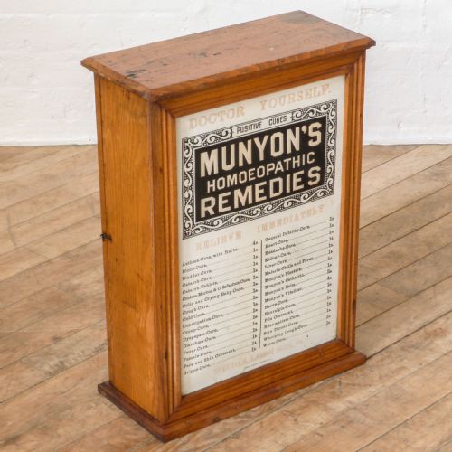 munyon's advertising display cabinet - CATEGORY: ANTIQUE MISCELLANEOUS - DATED 1910