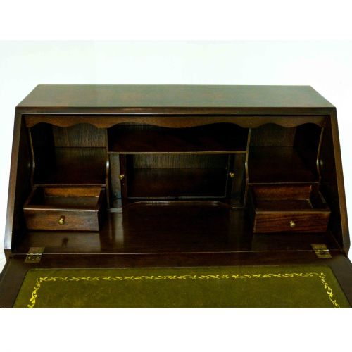 QUEEN ANNE STYLE WALNUT BUREAU - ADDITIONAL PHOTO 3