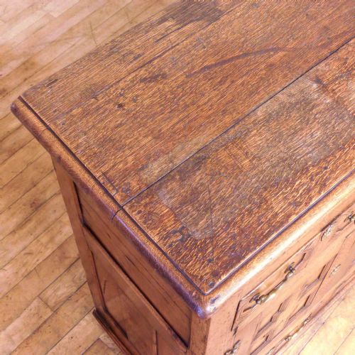 JACOBEAN STYLE OAK DRESSER - ADDITIONAL PHOTO 5