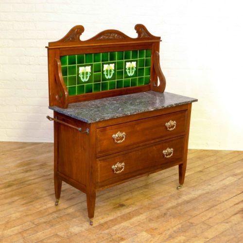 victorian walnut washstand - CATEGORY: ANTIQUE FURNITURE - DATED VICTORIAN