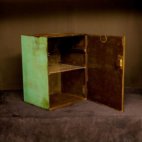 VICTORIAN CAKE SAFE - ADDITIONAL PHOTO 5