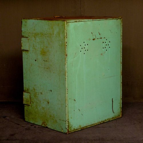 VICTORIAN CAKE SAFE - ADDITIONAL PHOTO 6