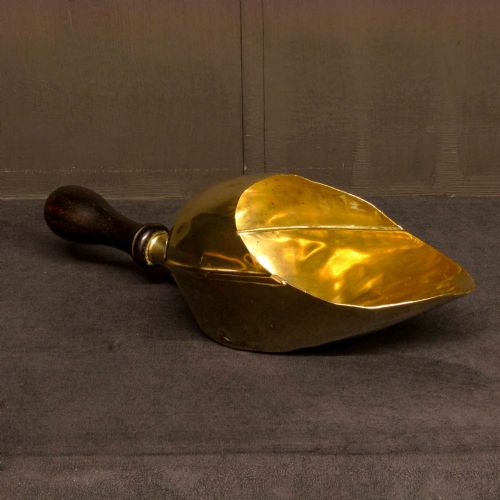 VICTORIAN BRASS CORN SCOOP - ADDITIONAL PHOTO 2