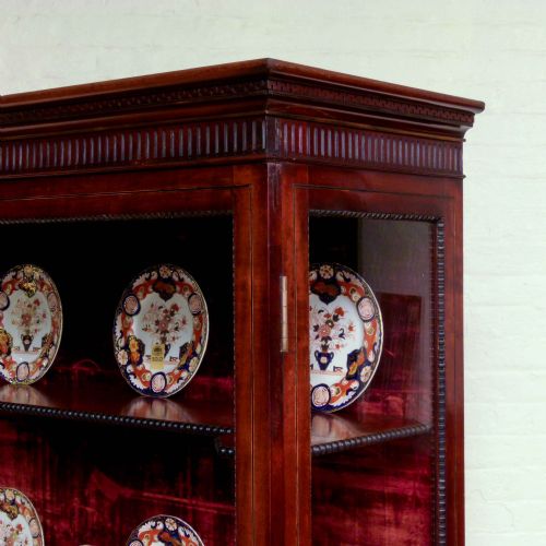 FINE VICTORIAN MAHOGANY SHOWROOM CABINET - ADDITIONAL PHOTO 4