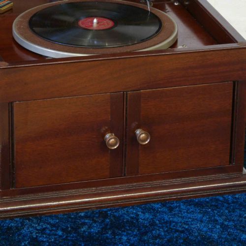 TABLE TOP HIS MASTERS VOICE GRAMOPHONE - ADDITIONAL PHOTO 6