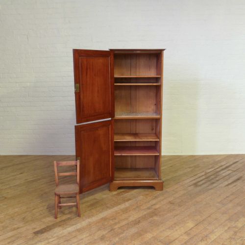 INLAID TWODOOR CUPBOARD - ADDITIONAL PHOTO 1