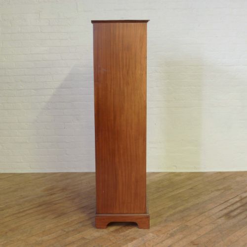 INLAID TWODOOR CUPBOARD - ADDITIONAL PHOTO 5
