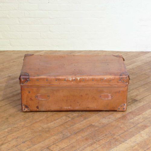 LEATHER TRUNK - ADDITIONAL PHOTO 2