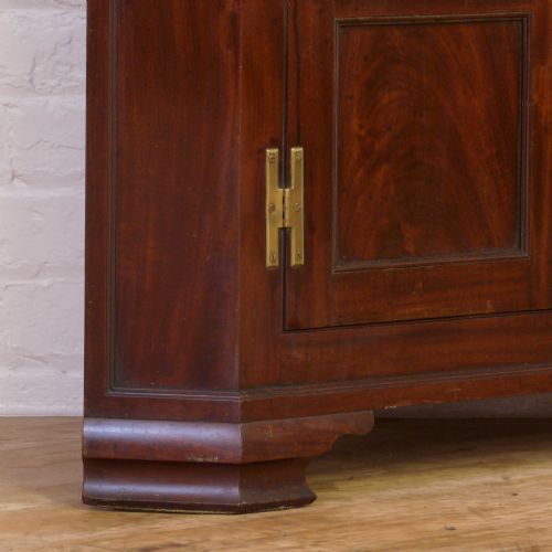 GEORGIAN MAHOGANY CORNER CUPBOARD - ADDITIONAL PHOTO 2