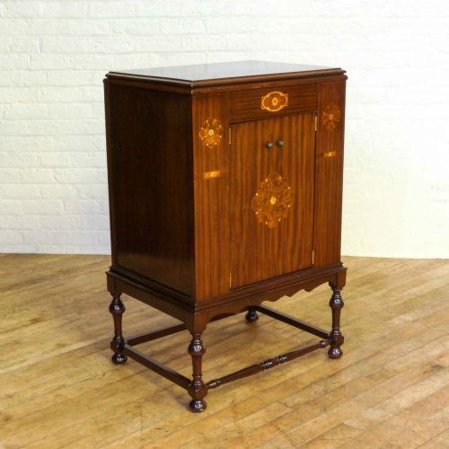 ART DECO WINDUP GRAMOPHONE - ADDITIONAL PHOTO 1