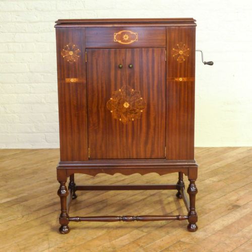 ART DECO WINDUP GRAMOPHONE - ADDITIONAL PHOTO 3