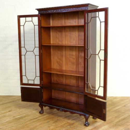 EDWARDIAN CHIPPENDALE STYLE MAHOGANY BOOKCASE - ADDITIONAL PHOTO 2