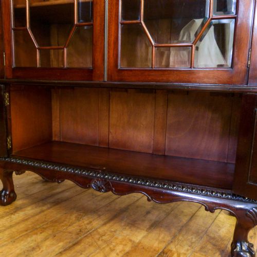 EDWARDIAN CHIPPENDALE STYLE MAHOGANY BOOKCASE - ADDITIONAL PHOTO 4
