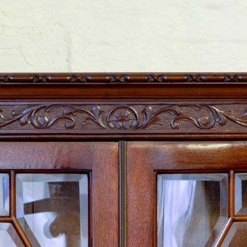 EDWARDIAN CHIPPENDALE STYLE MAHOGANY BOOKCASE - ADDITIONAL PHOTO 6